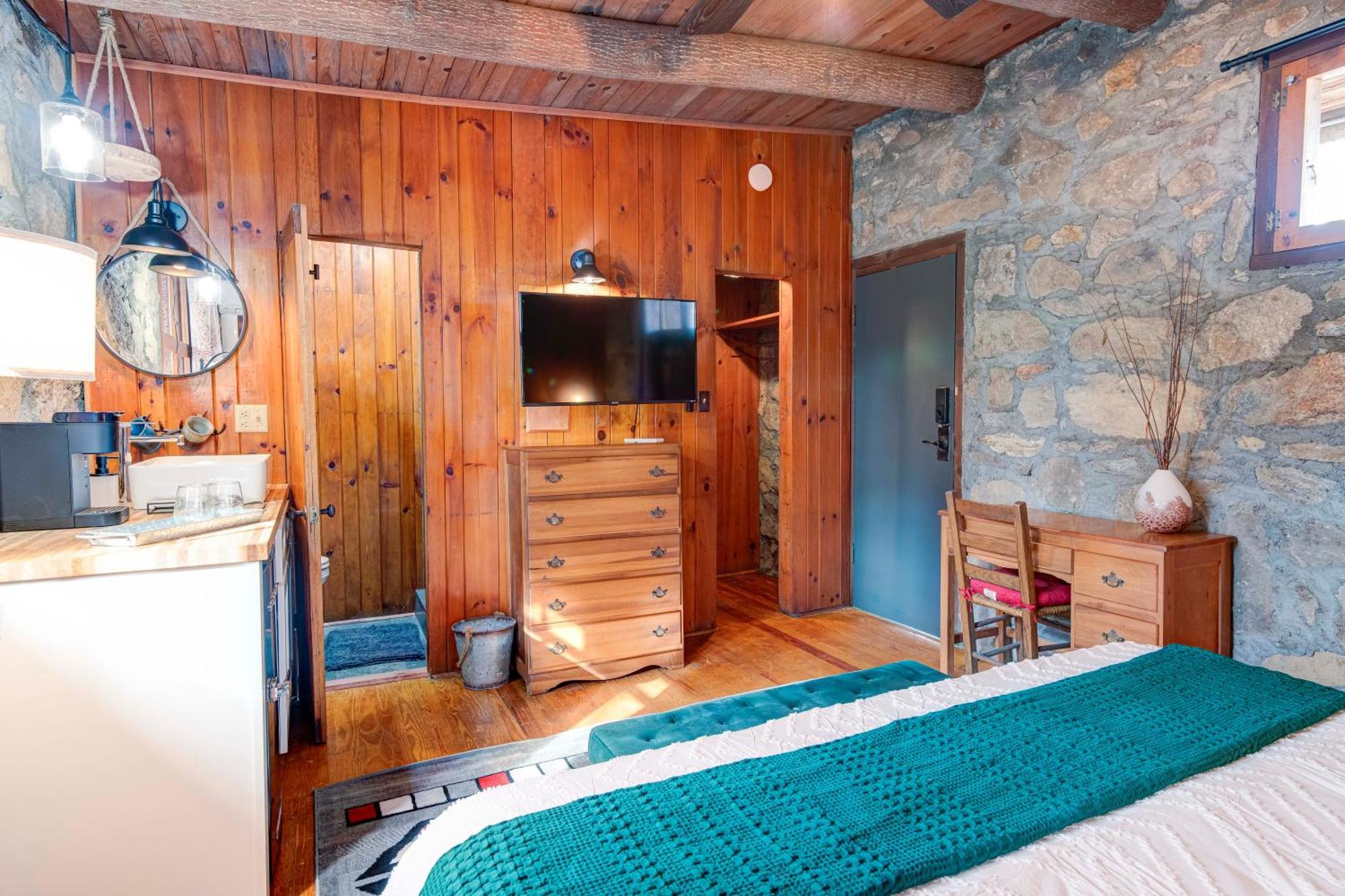 The Furry Lodge Double Ste 2&3 Waynesville Kültér fotó